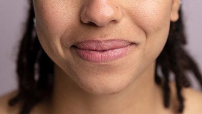 which lip balm is best for dark lips特色图