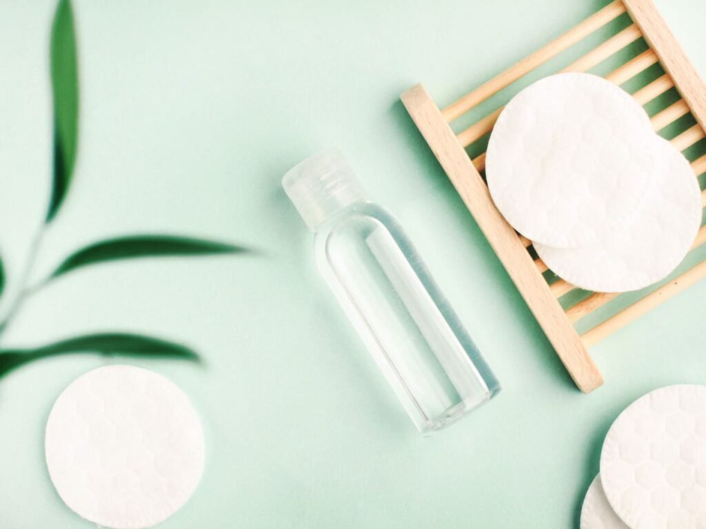 Best Toners For Dry Skin: A Scientific Guide